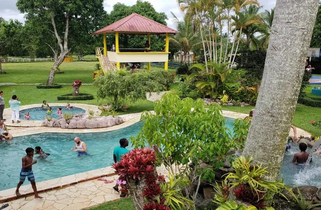 Rancho La Mecha Bayaguana piscine